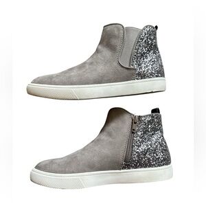 Kohls SO Girls Sz 2 NovahPewter Gray Silver White Glitter High Top Zip Sneakers